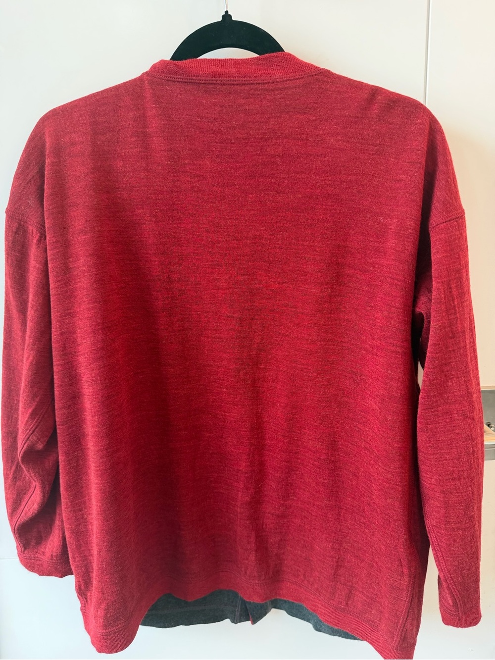 Women's Reversible V-Neck Cardigan Sweater in Gray and Red - Picture 5 of 6